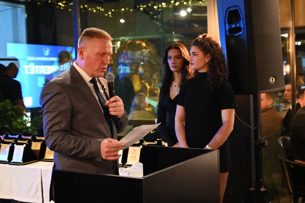 Shpërblehen më të mirët e vitit 2025