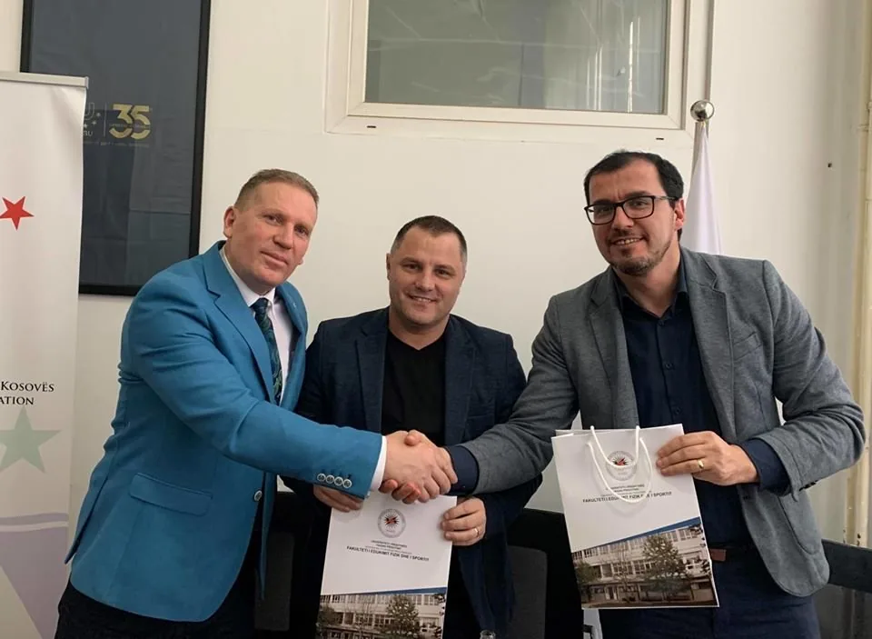 Shënohet Dita Ndërkombëtare e Gazetarëve Sportivë