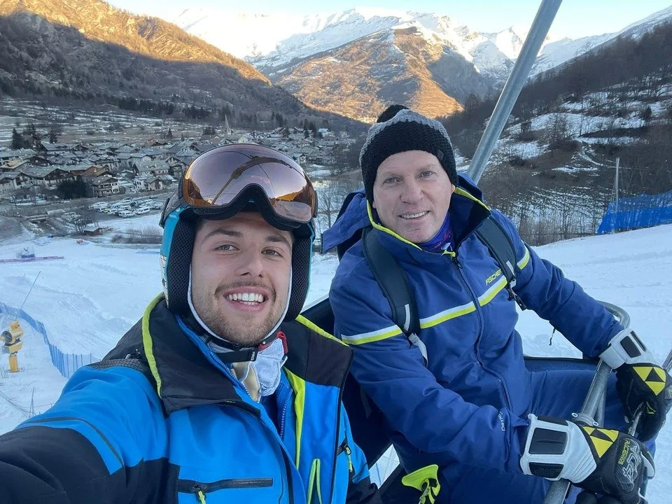 Drin Kokaj, studenti ynë i shkëlqyer, është gati të shkruaj suksesin e radhës të Federatës së Sporteve Universitare të Kosovës në Torino 2025